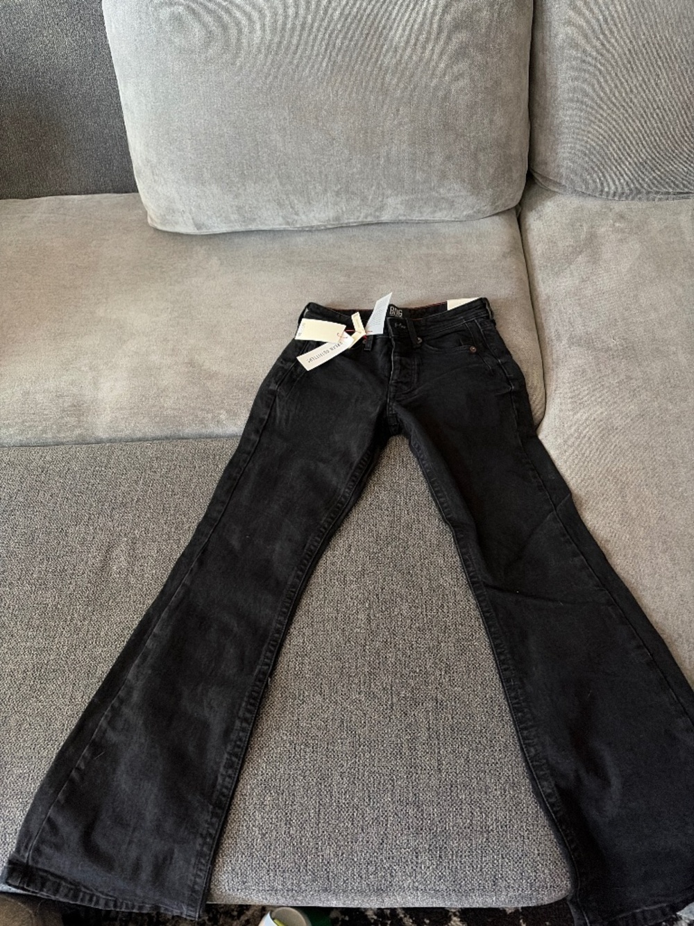 Brand new women’s urban outfitters jeans
